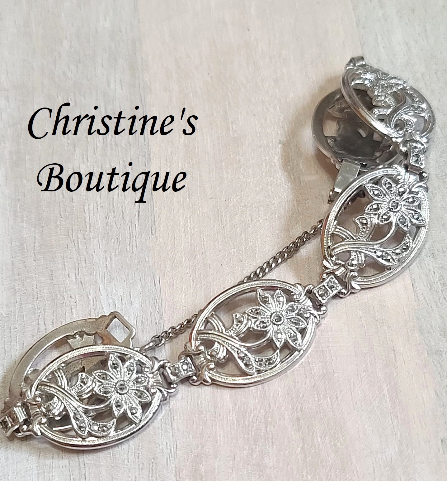 Marcasite bracelet, sterling silver, floral link bracelet, vintage, bracelet with saftety chain - Click Image to Close