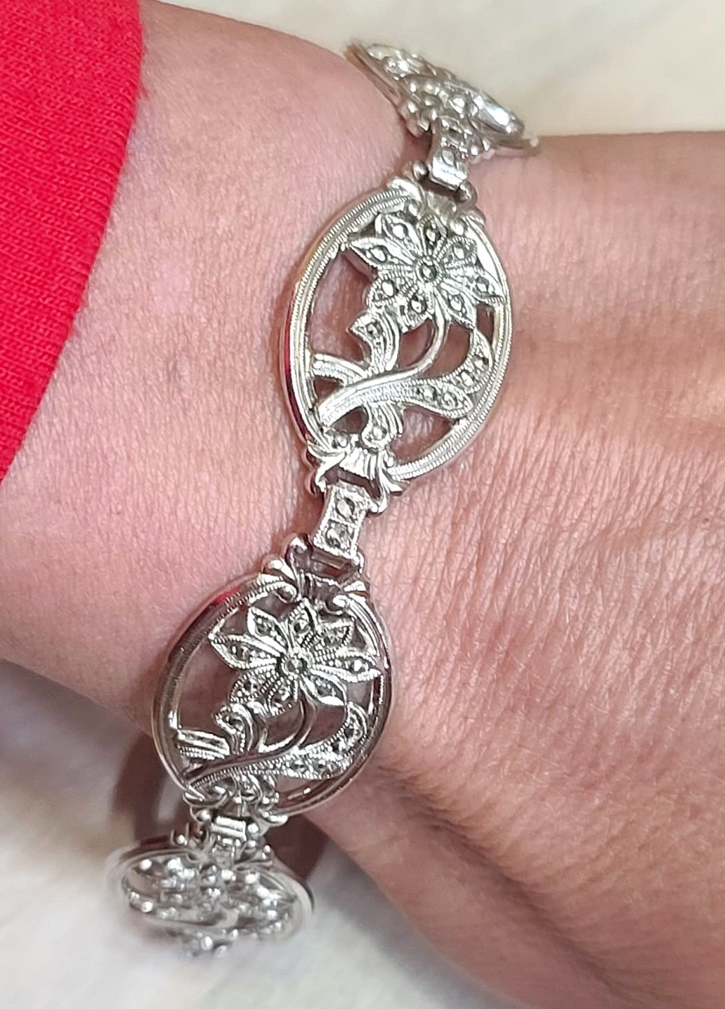 Marcasite bracelet, sterling silver, floral link bracelet, vintage, bracelet with saftety chain