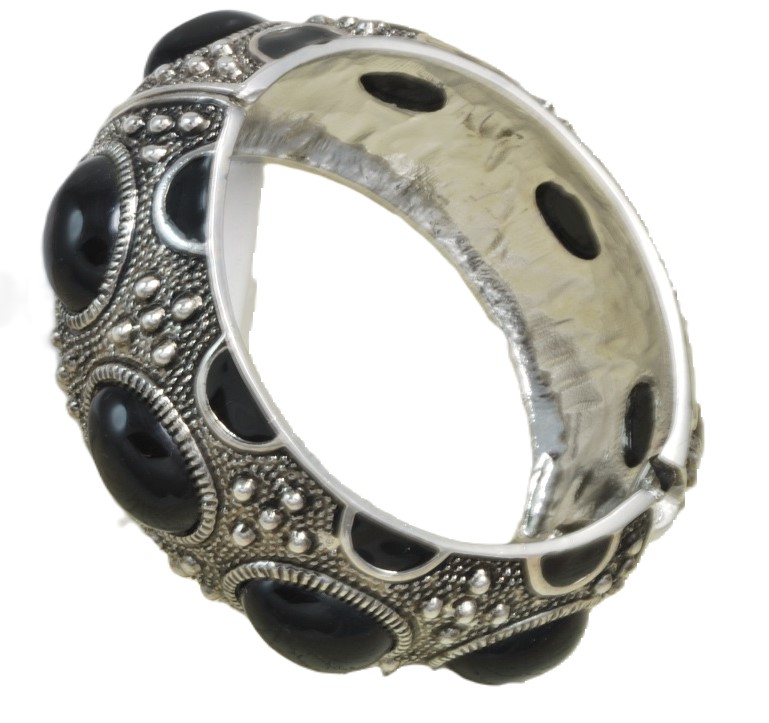 Black Enamel Fashion Clamp Bracelet Silvertone