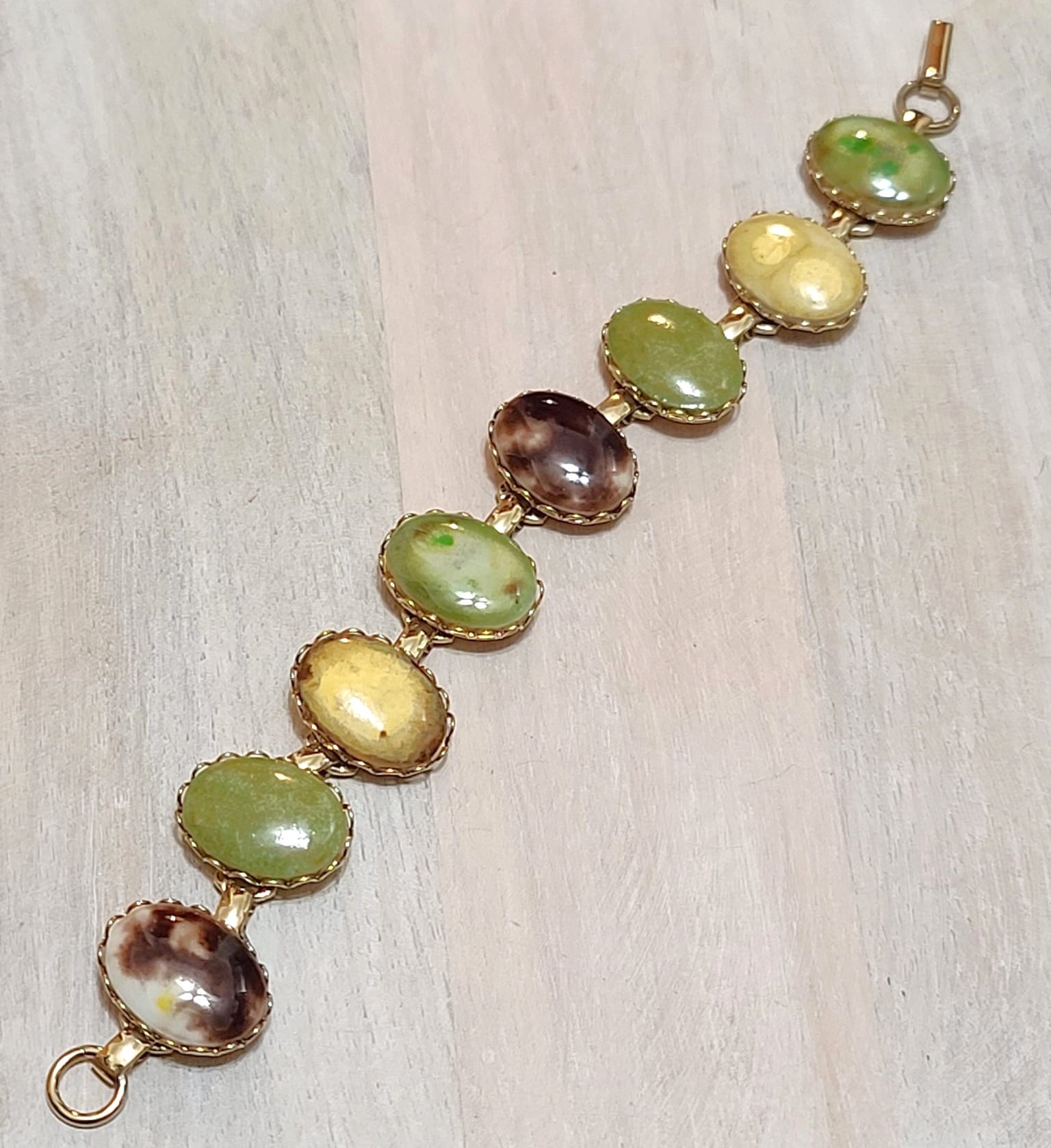 Stone link bracelet, vintage, brown, green and beige hues