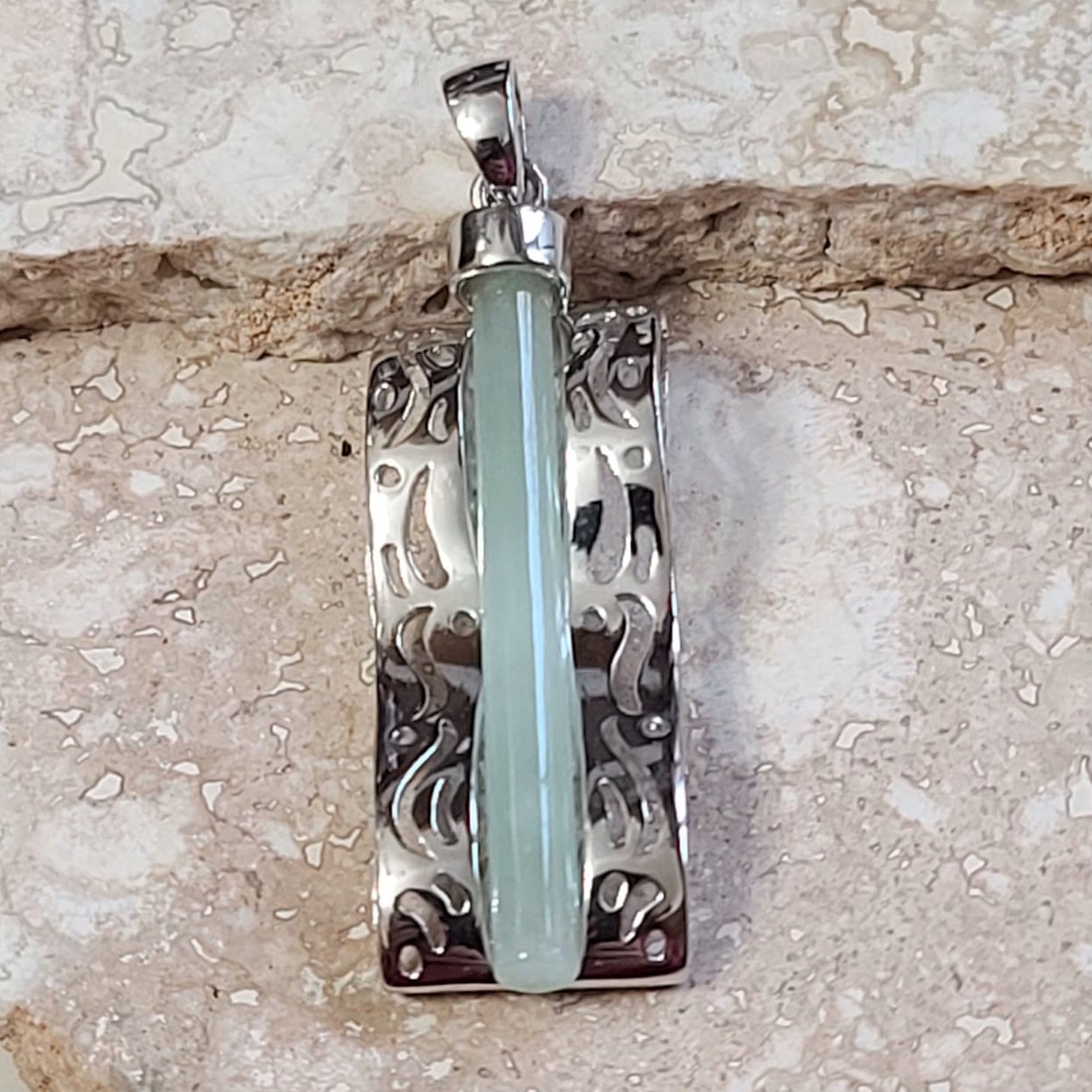 Siberian Jade Gemstone Sterling Silver Pendant - Click Image to Close