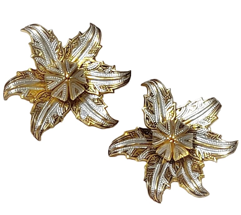Damascene Flower Vintage Earrings Clip Backs - Click Image to Close