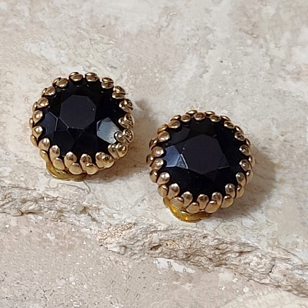 Black Center Bead Goldtone ClipBack Earrings - Click Image to Close