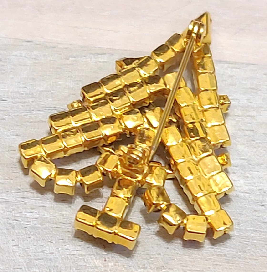 Christmas tree pin, brooch, vintage austrian crystals
