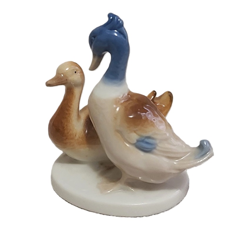 Sandizell Germany 50's-60's Petite Ducks Figure