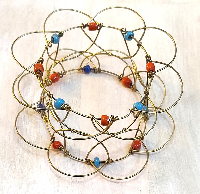 Brass puzzle fidget bracelet, vintage, made in italy, brass wire and beads