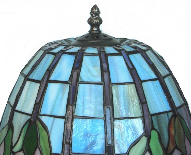 Stained Glass Tulip Shape Lamp