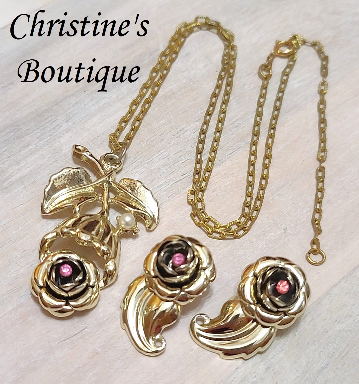 Vintage rose necklace and clip on earrings, rose design with pink rhinestones - Click Image to Close