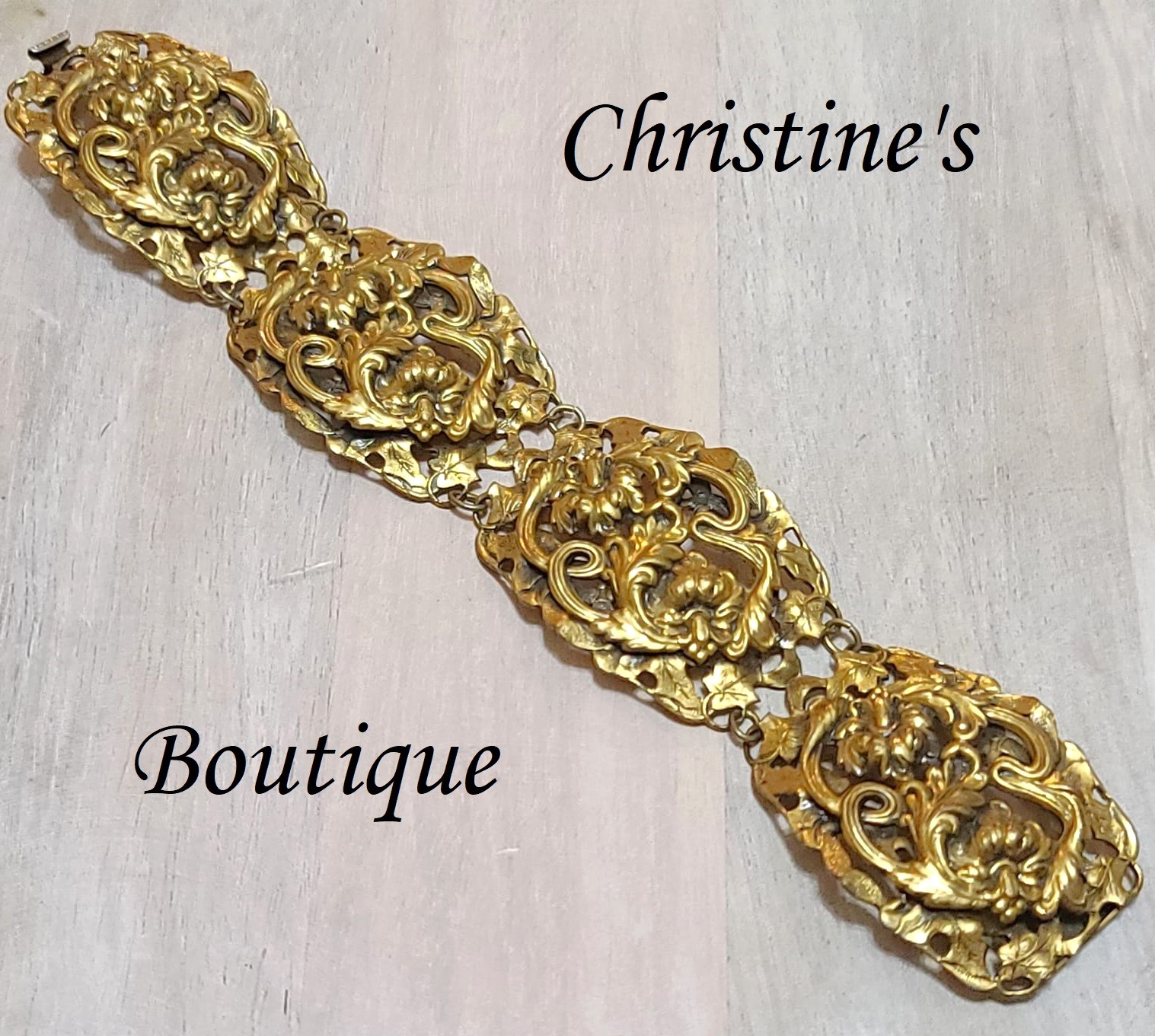 Vintage repousse bracelet, ornate detailed scroll work panel bracelet - Click Image to Close