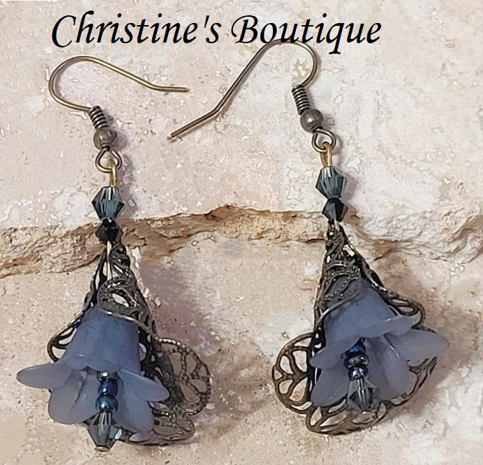 Blue flower petal earrings, handcrafted - Click Image to Close