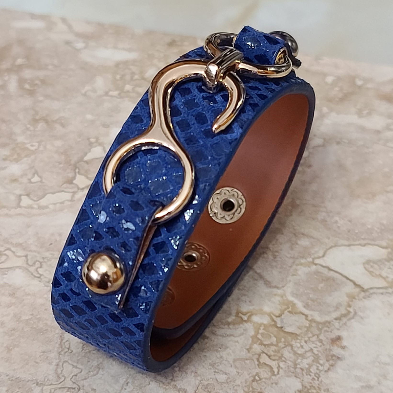 Animal Pattern Vegan Leather Band Style Bracelet - Blue