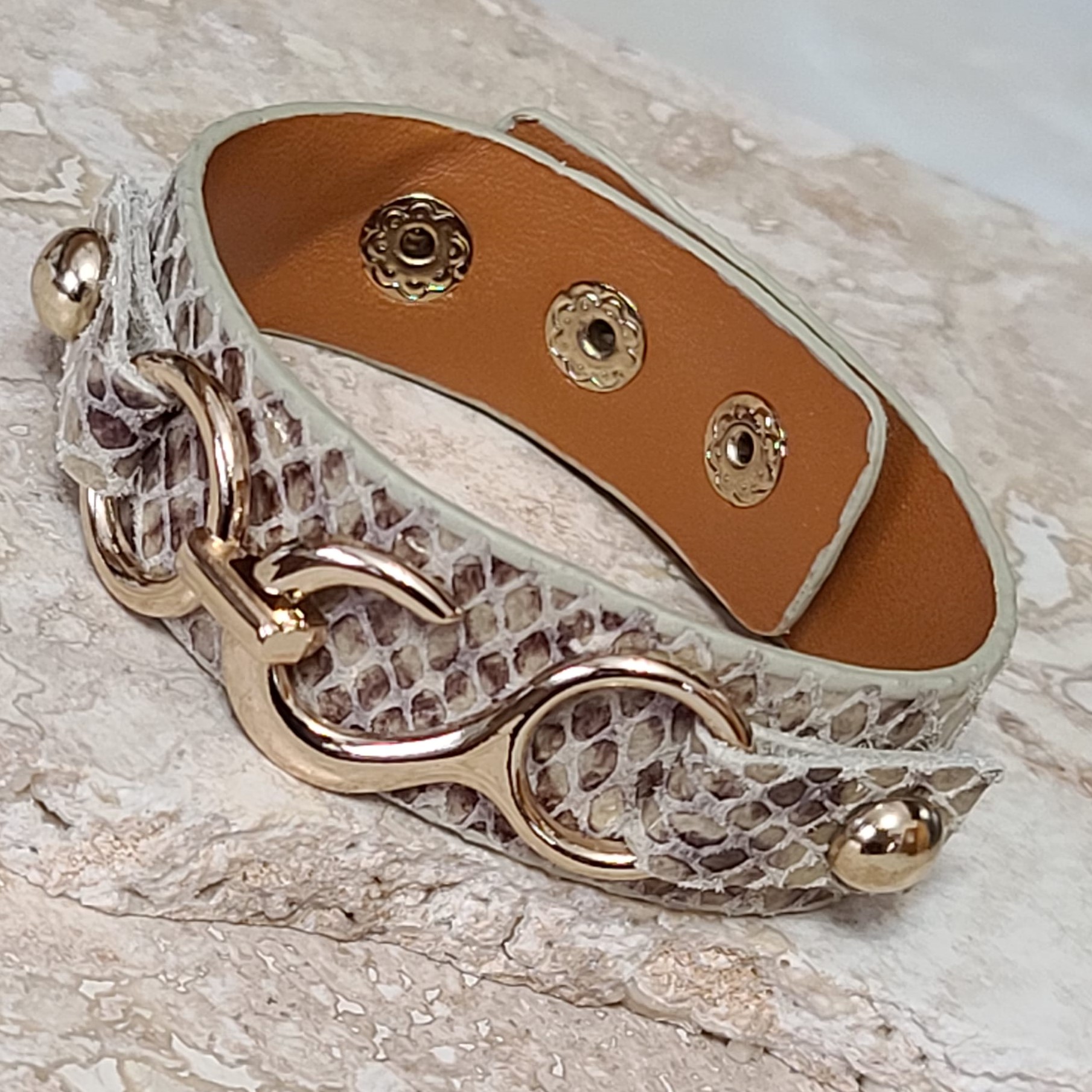 Animal Pattern Vegan Leather Band Style Bracelet - Color Natural - Click Image to Close