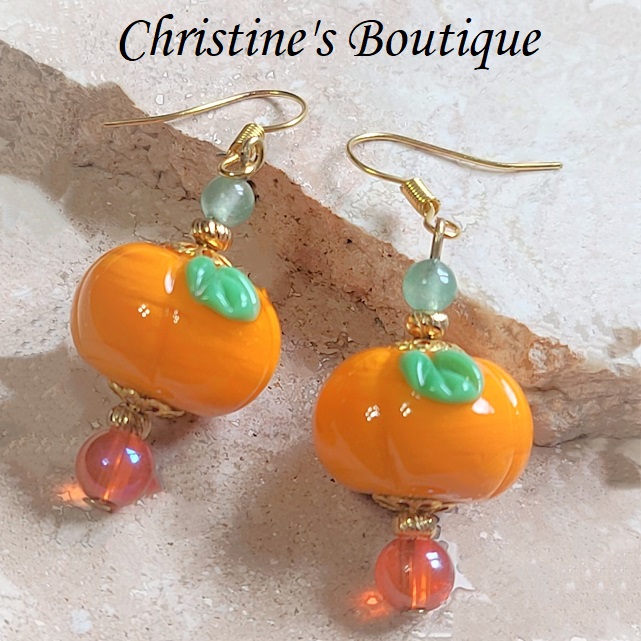 Lampwork glass earrings, glass pumpkin earrings, fall pumpkin, autumn pumpkin earrings - Click Image to Close
