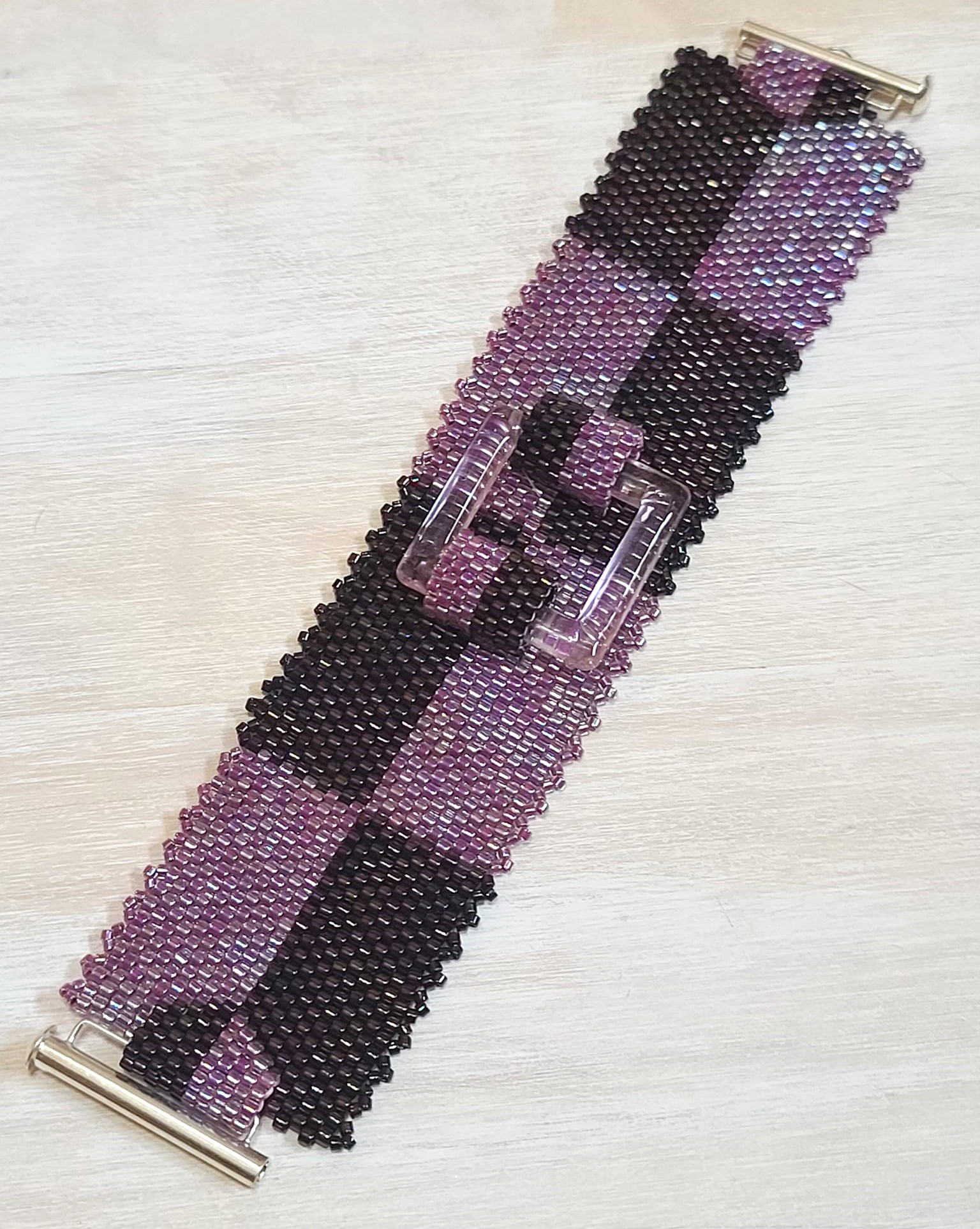Beaded bracelet, iridescent pink and dark mauve