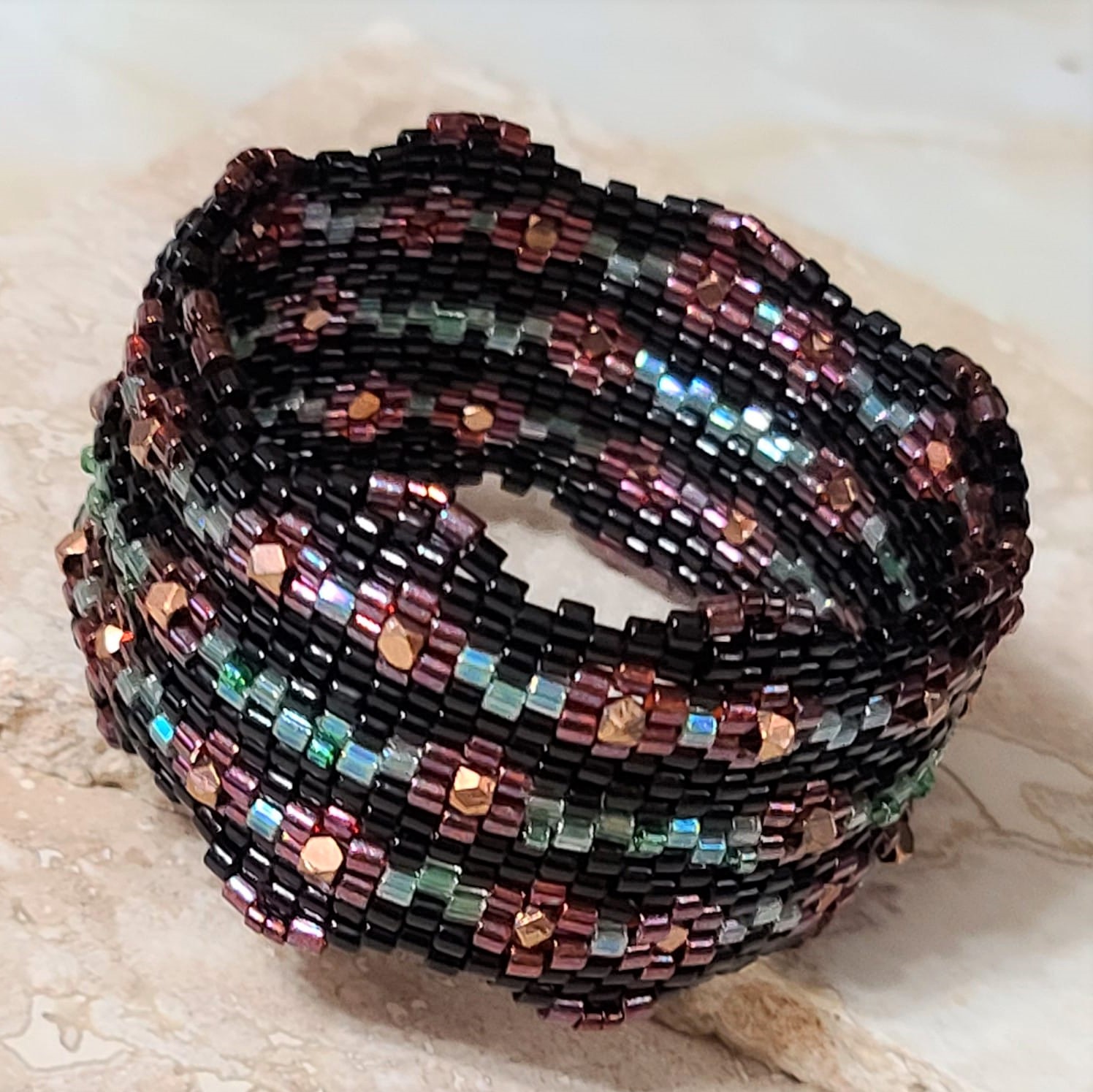 Daisey Pattern Peyote Stitch Glass Bangle Bracelet