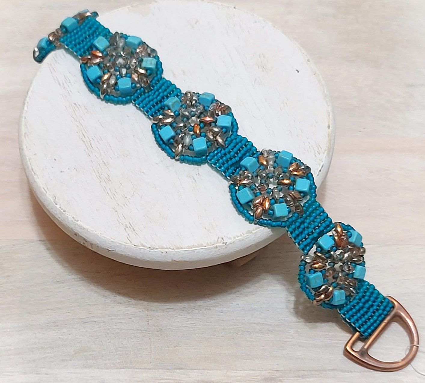 Turquoise Howlite Mineral Medallion Bracelet