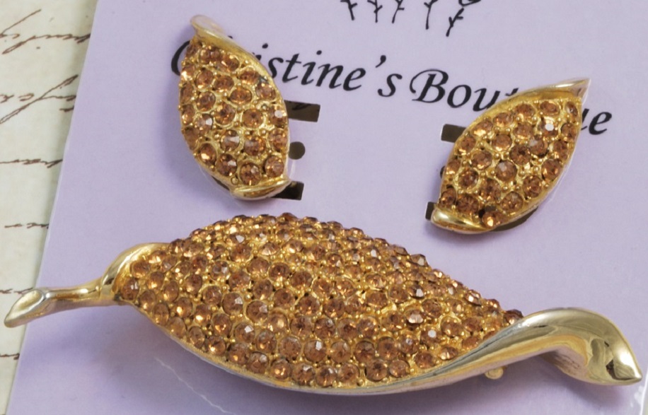 Weiss Topaz Rhinestones Leaf Pin and Earrings Set