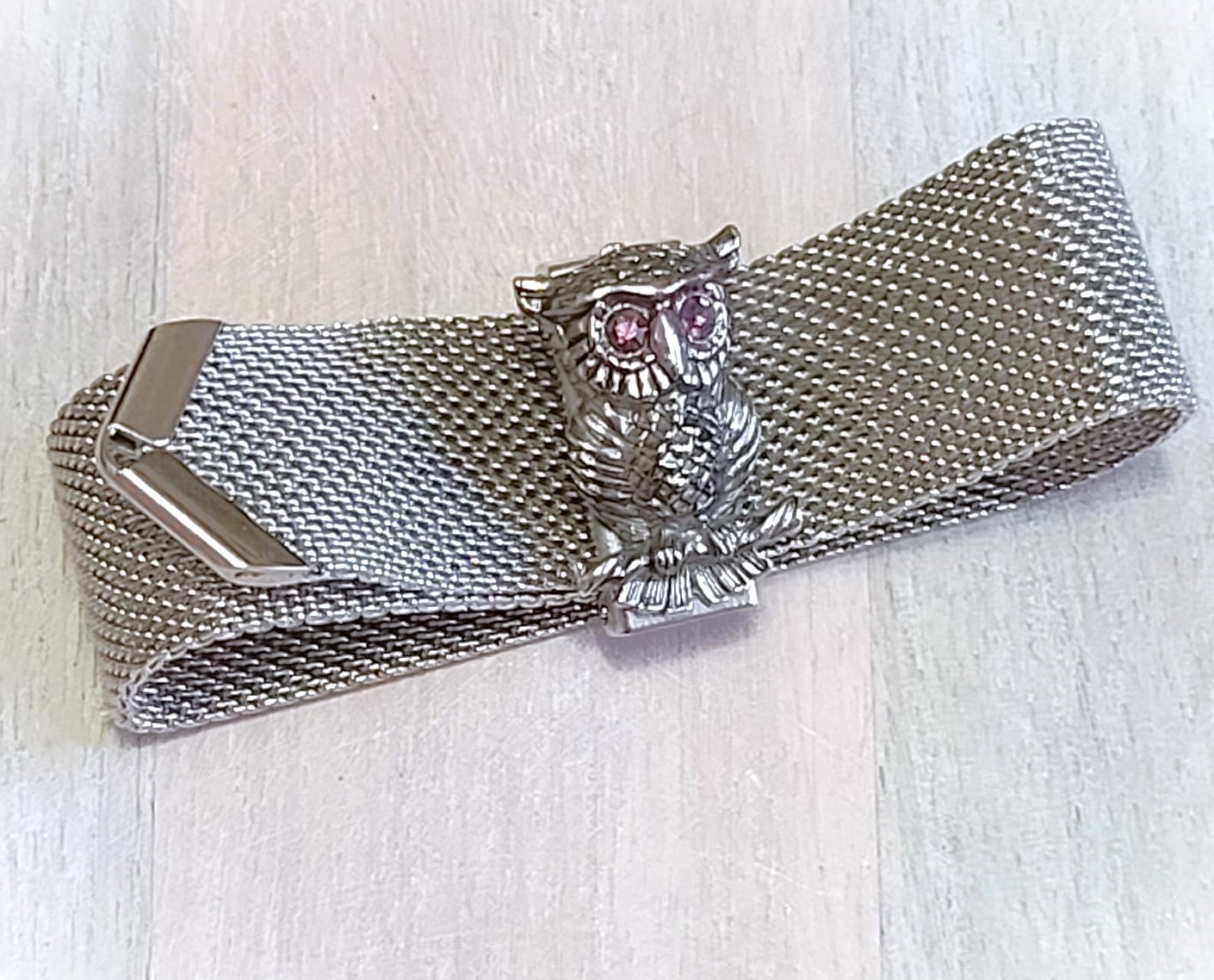 Sarah Coventry mesh bracelet, with owl center clasp, silvertone mesh bracelet