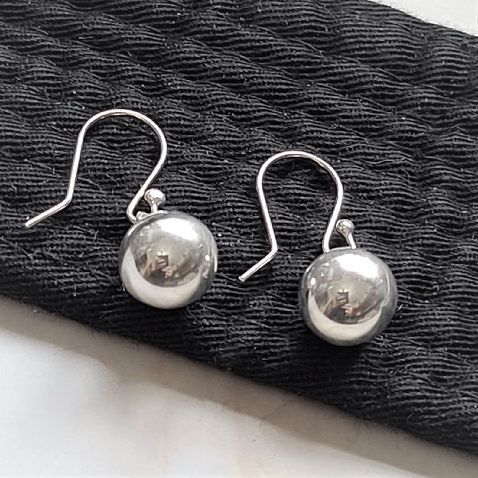 925 Sterling Silver 8MM Bead Drop French Wire Earrings - Click Image to Close