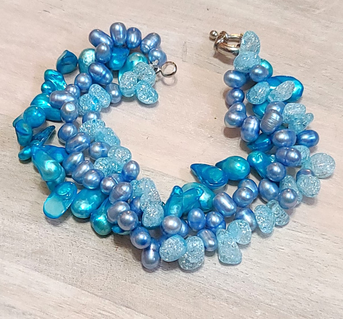 Blister pearls bracelet, multi strand with dyed shell, chunky bracelet