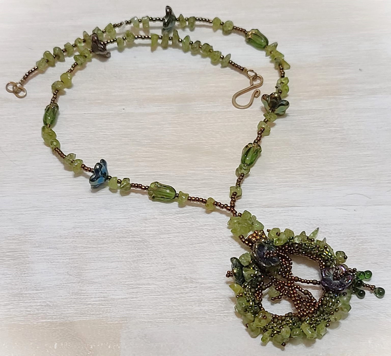 Tree of life pendant necklace, peridot gemstones, miyuki glass