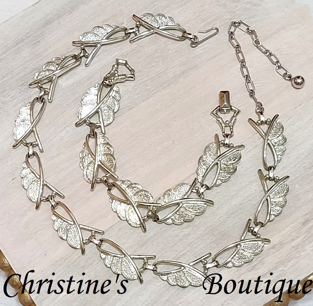 Vintage necklace and bracelet set - leaf motif design silvertone