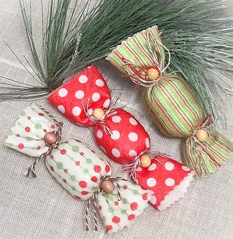Bowl filler candy ornaments set of 3 Christmas red and green