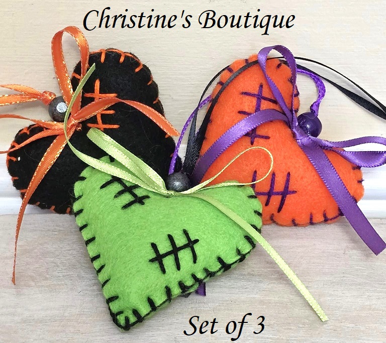Halloween hearts, Handmade felt hearts, green black and orange, set of 3, mini hearts