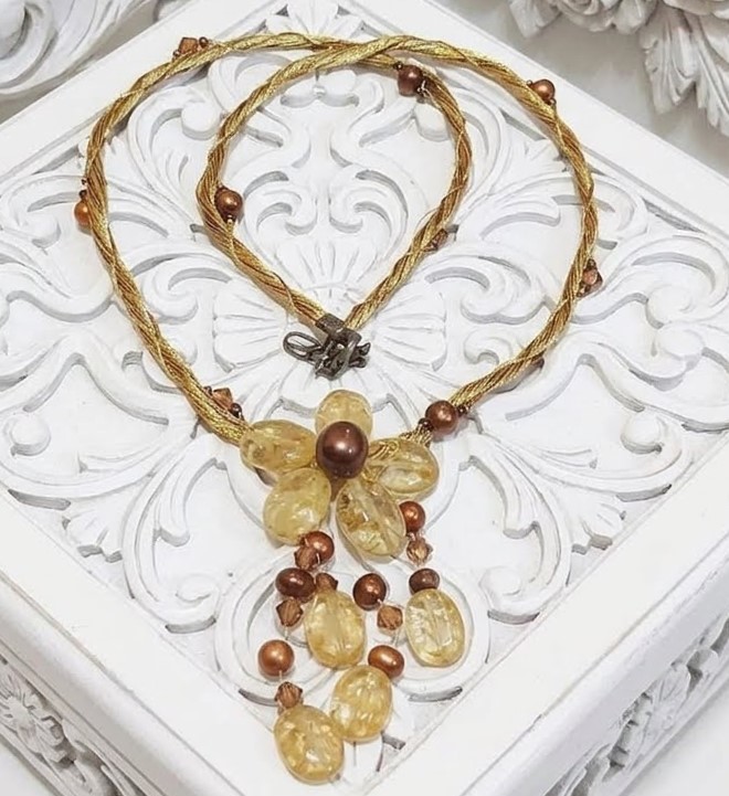 Rocky Crystal, Swarovki Crystal & Freshwater Pearls Necklace