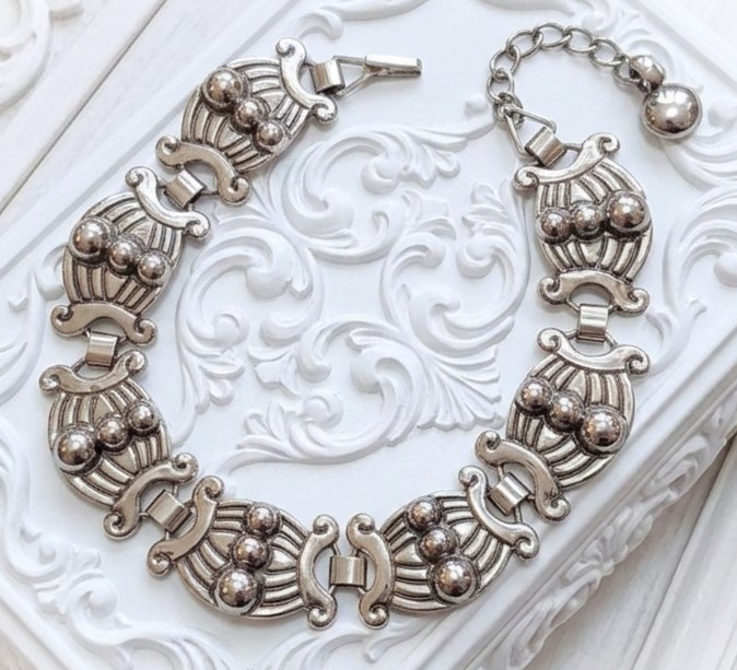 Vintage Silver Alloy Choker Necklace Industrial Look