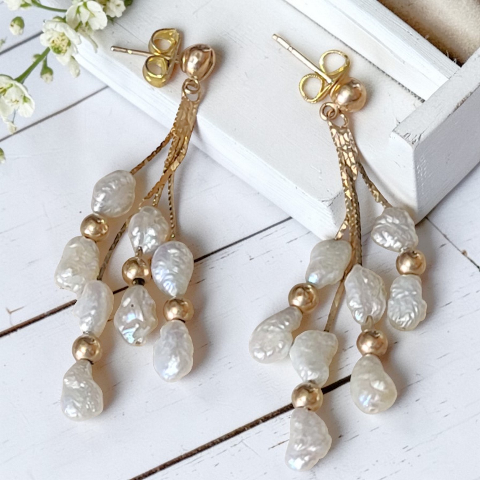12K Gold Plated and Natural Pearls Earrings
