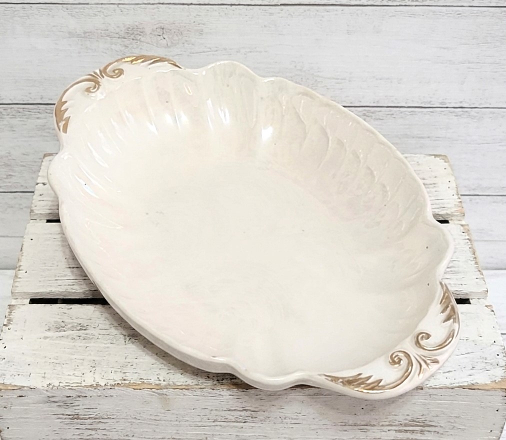 22KT Gold Trim Pearlized Candy Dish Vintage