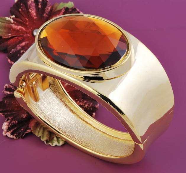 Center Faceted Amber Rhinestone Clamper Braclet