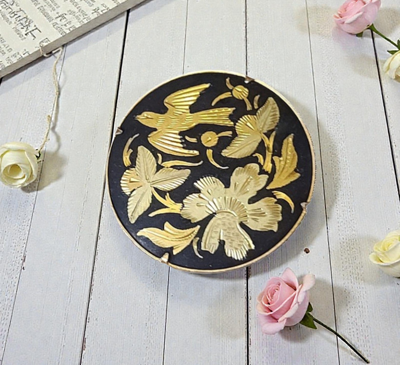 Damascene Pin with Bird and Flower Design