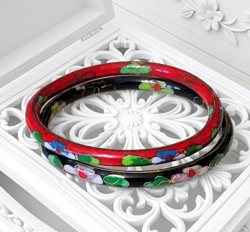 Cloisonne bangle bracelets, vintage, set of 2, red and black cloisonne