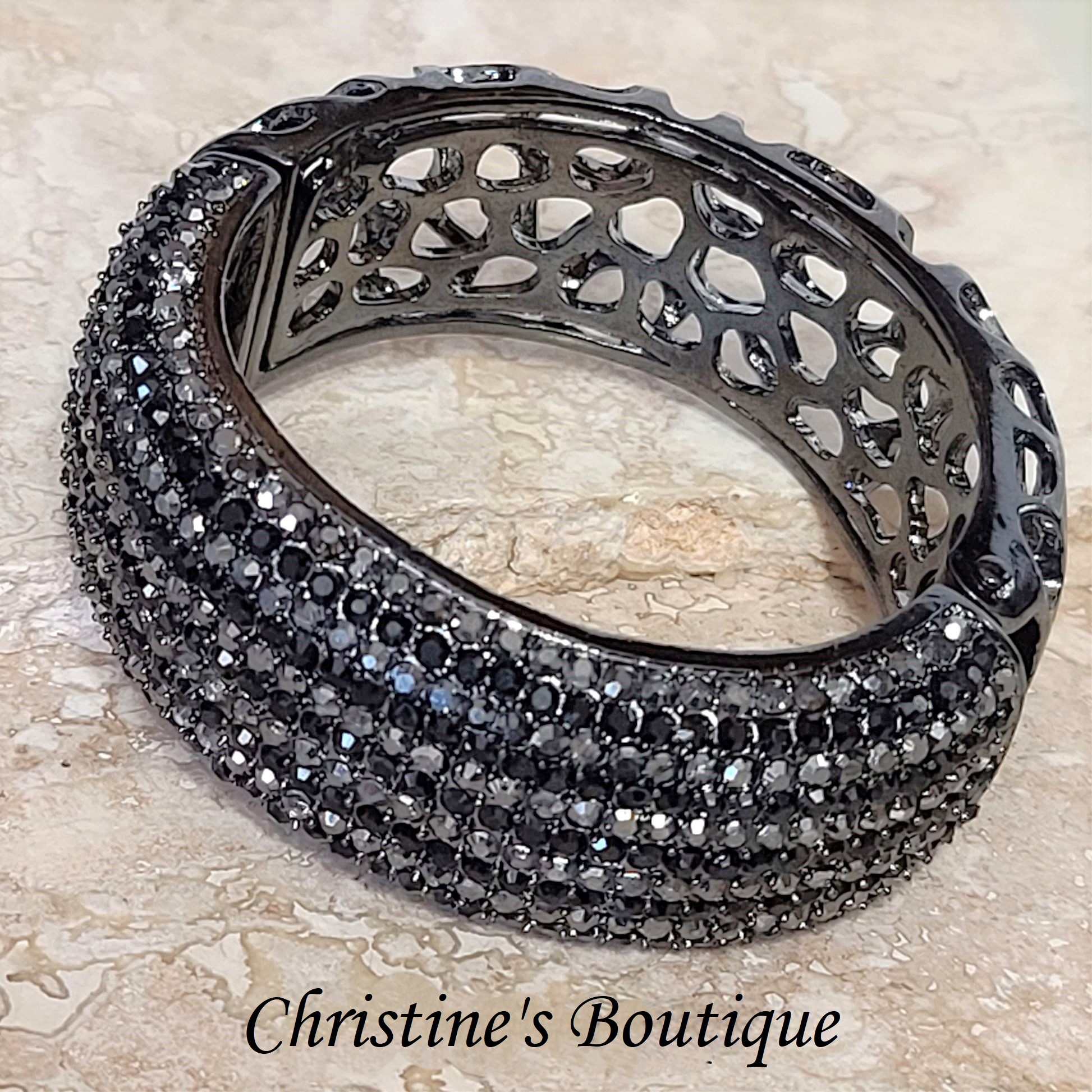 Rhinestone bracelet, large statement bracelet, oval bangle bracelet in two tone rhinestone - Click Image to Close
