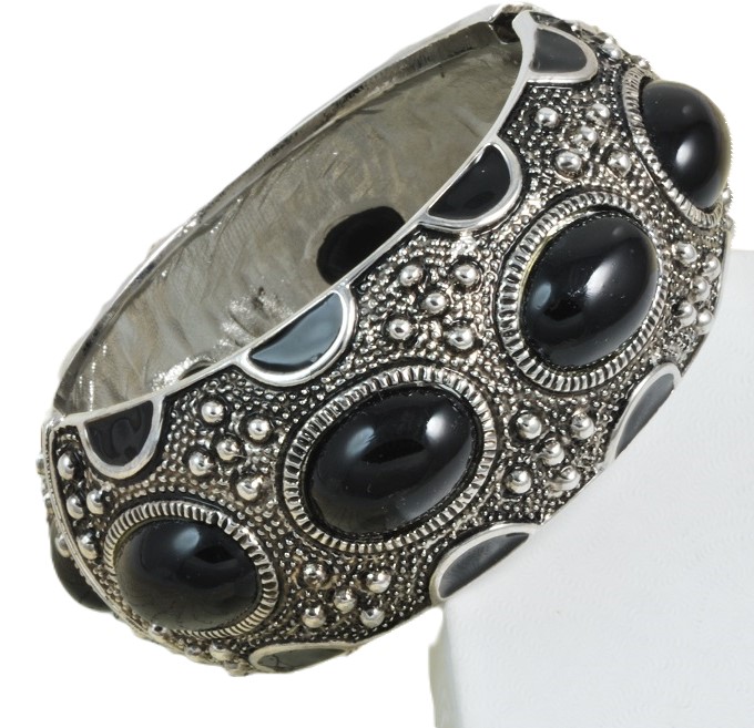 Black Enamel Fashion Clamp Bracelet Silvertone - Click Image to Close