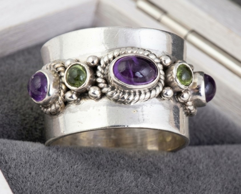 Sterling Silver Band Ring with Amethyst and Peridot Gemstones
