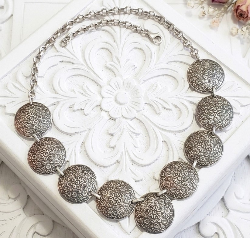 Sterling Silver Circular Florala Disk Necklace