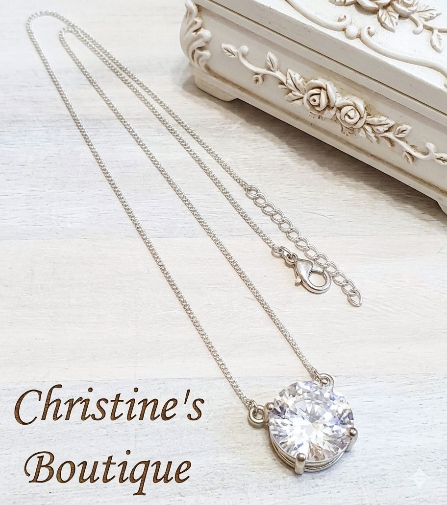Cubic zirconia pendant necklace with chain