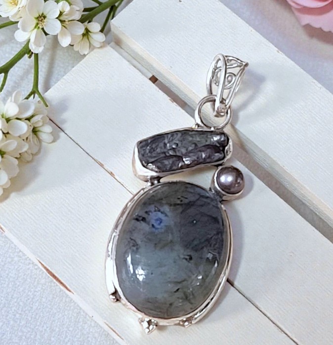 Russian Laboradorite Gemstone Sterling Silver Pendant