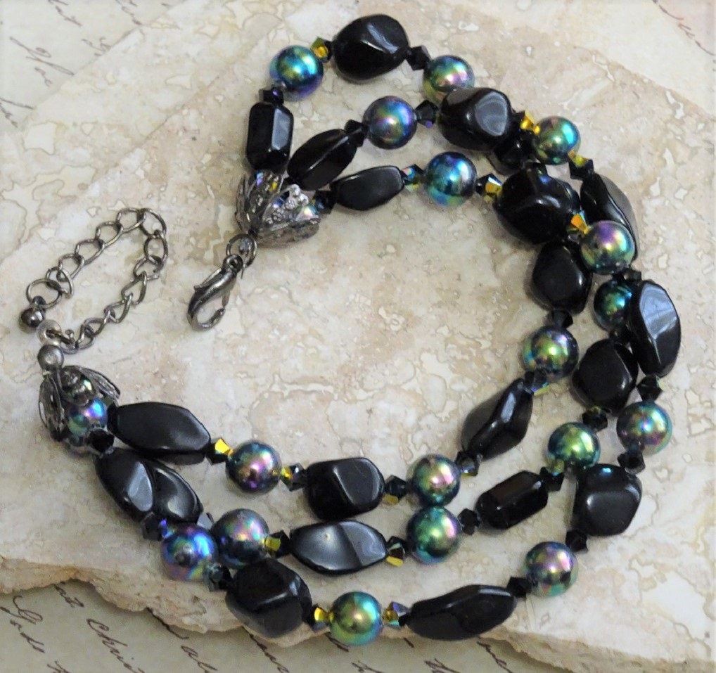 Vintage Glass & Carnival Pearl Beads 3 Strand Bracelet