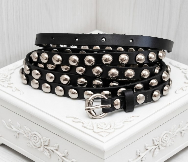 Belt Black Leather Retro style studded wrap belt
