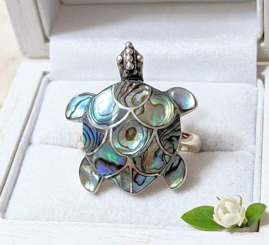 Paua Shell and 925 Sterling Silver Turtle Ring Size 7