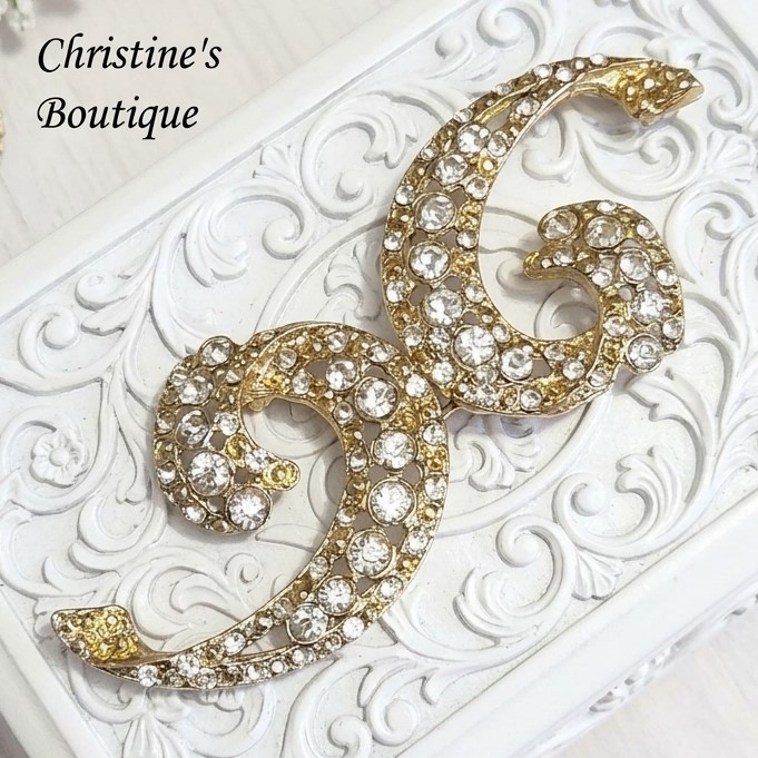 Vintage Rhinestone Cape Clasp Sew On