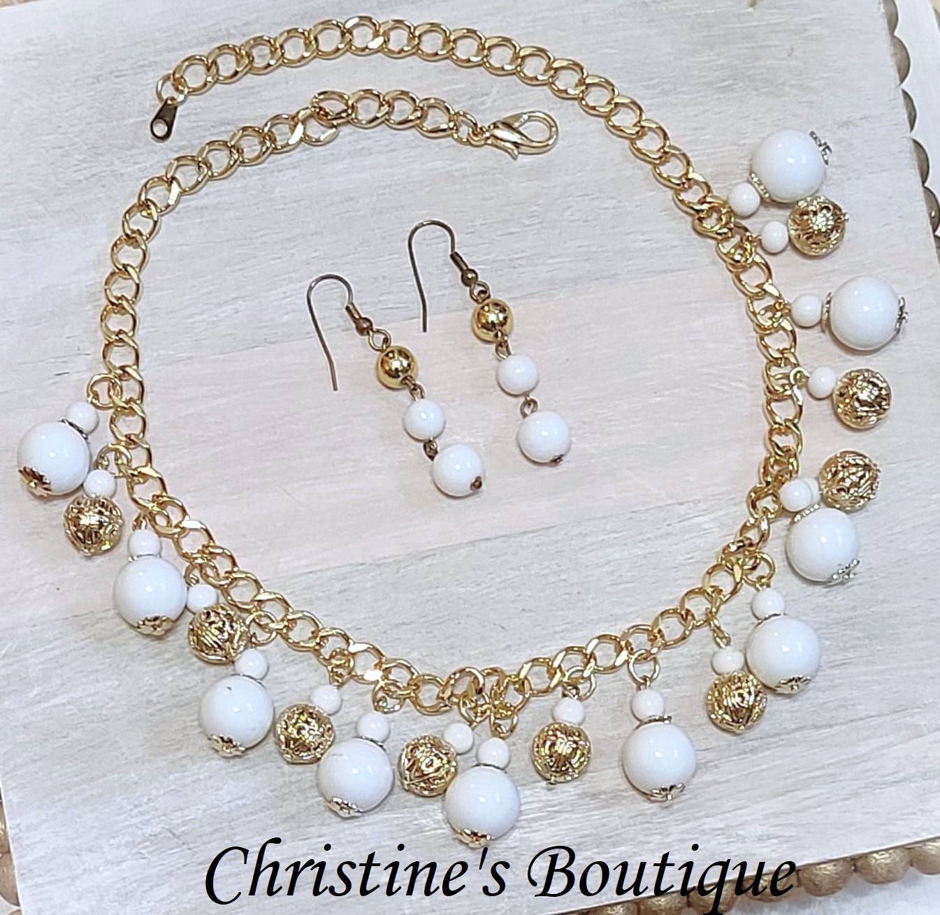 White Bauble Bead Bib Necklace & Earrings Set - Click Image to Close