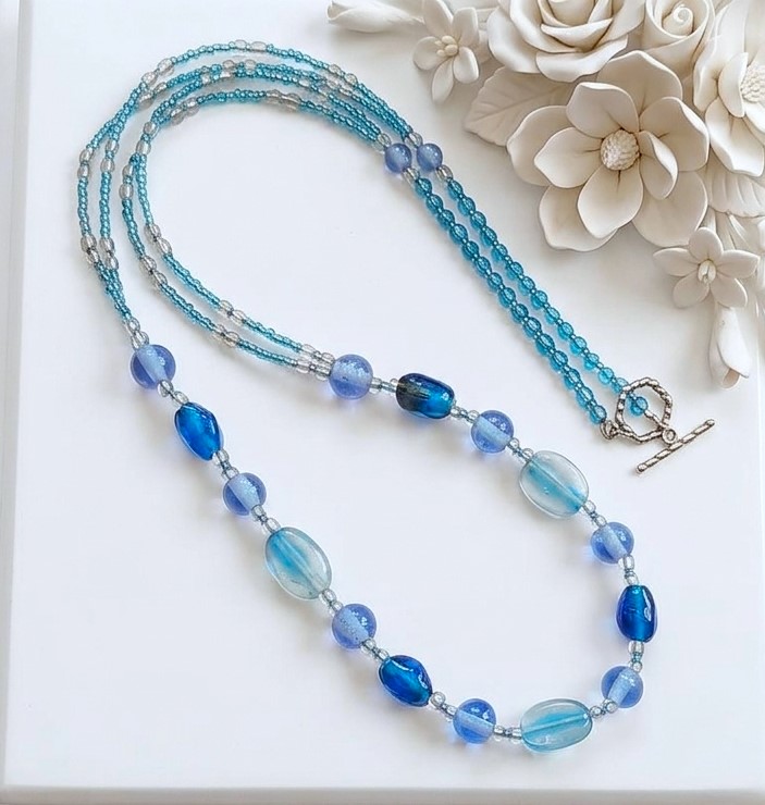 Blue ocean blue glass bead long necklace