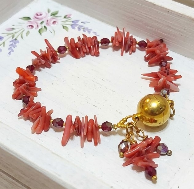 Red Branch Coral Gemstone and Czech Crystal Bracelet