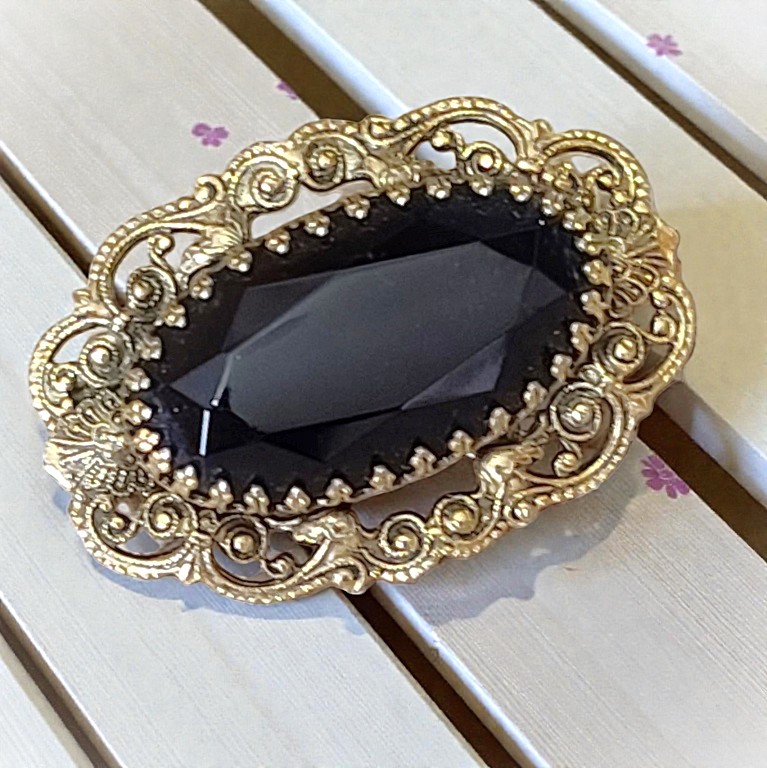 Topaz Glass Filigree Vintage Pin