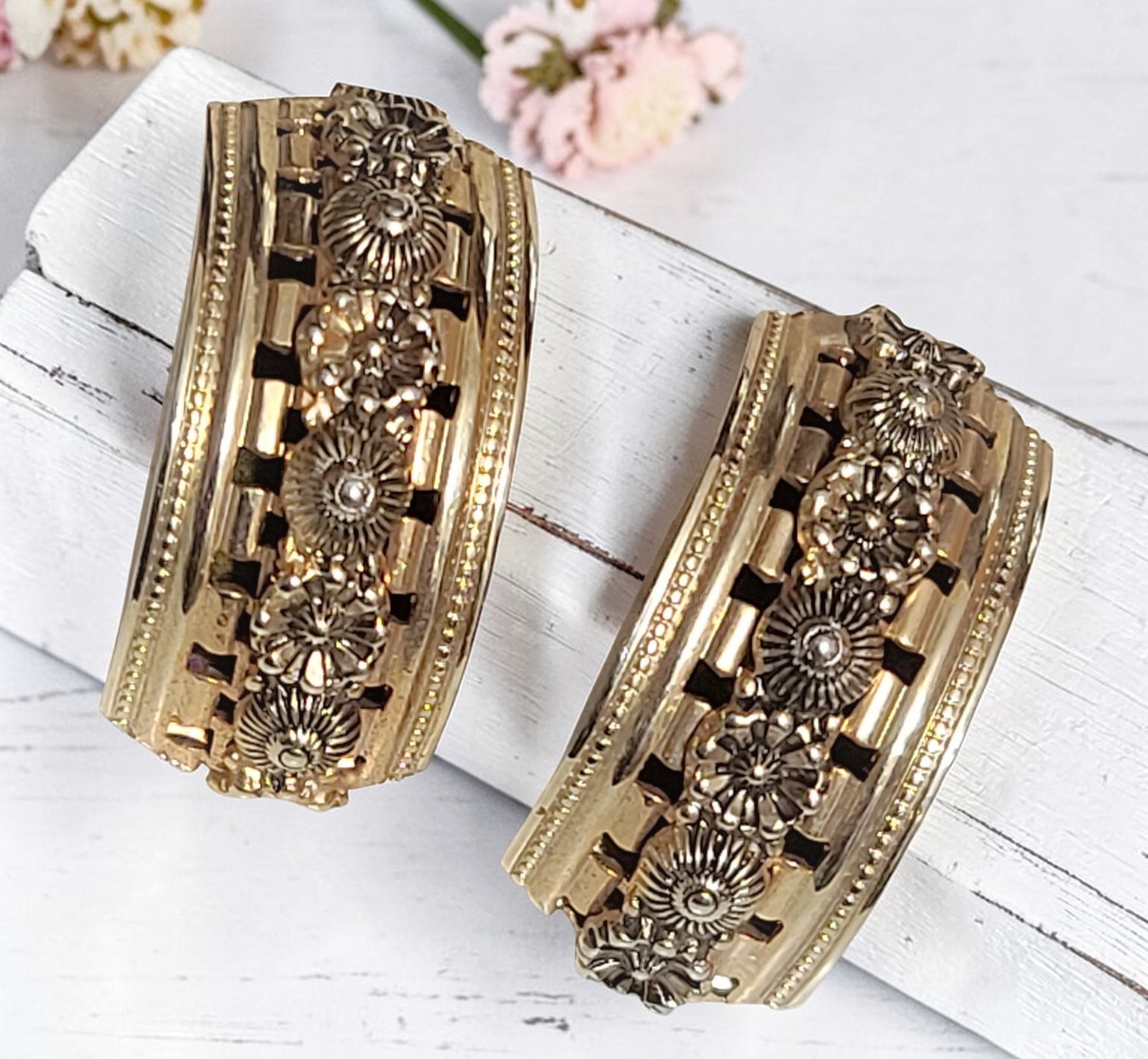 Vintage Bold Clip On Earrings